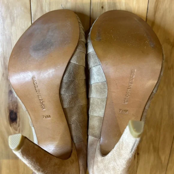 Badgley Mischka Taupe Suede Heels for Women - Picture 9 of 12